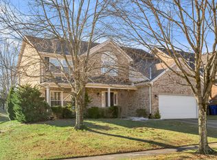 2204 Burns Ct, Lexington, KY 40513