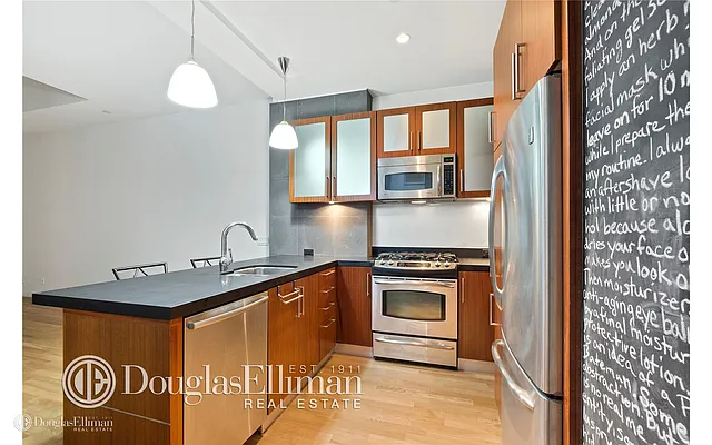 Rented by Douglas Elliman | media 27