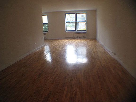 4th image of 4125 Case St APT 1O