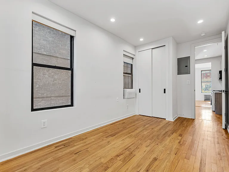 75 Thompson St #15 — Photo 4