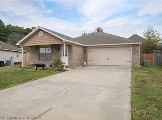 2504 Ridgeway Ln, Barling, AR 72923