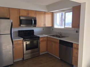 1035 SW Bertha Blvd APT 8, Portland, OR