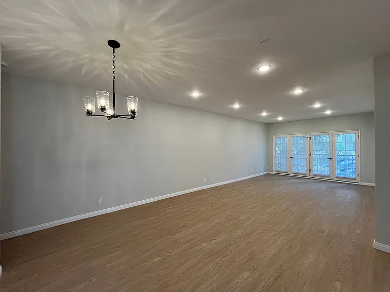 1620 South Bentley Ave — Photo 19
