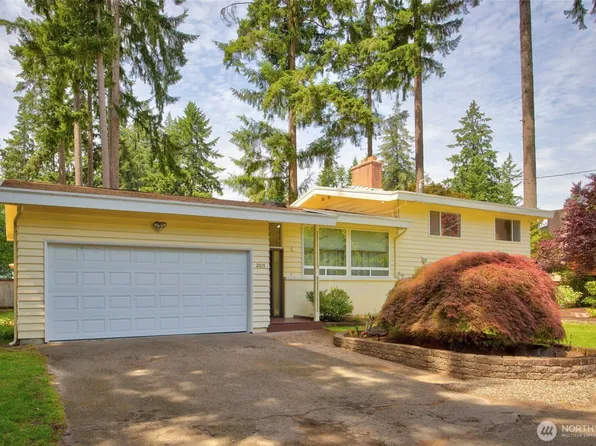 2015 152nd Place SE, Bellevue, WA 98007