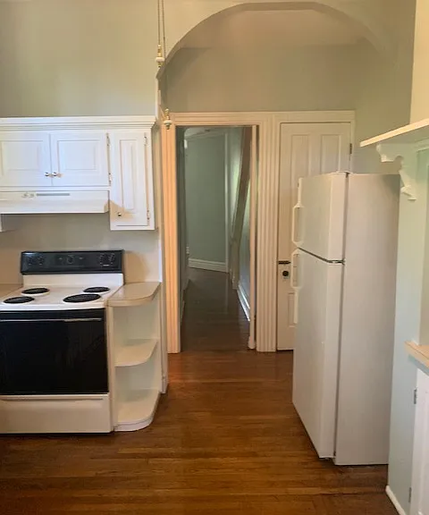 558 S Hanover St #1 — Photo 16