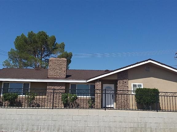 3rd image of 16960 Crestview Ct