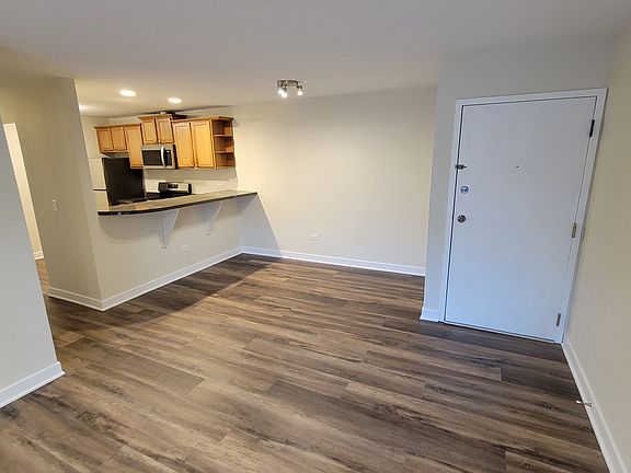 5th image of 746 Prescott Dr APT 101