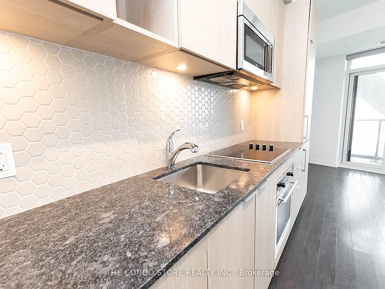 50 Ordnance St #2807 — Photo 9