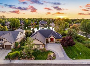 6033 N Duxbury Pier Ave, Garden City, ID 83714