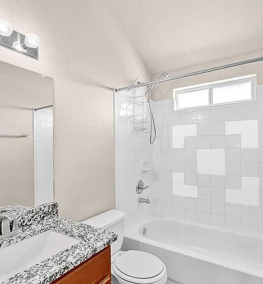 14208 Bailee Point Ln — Photo 12