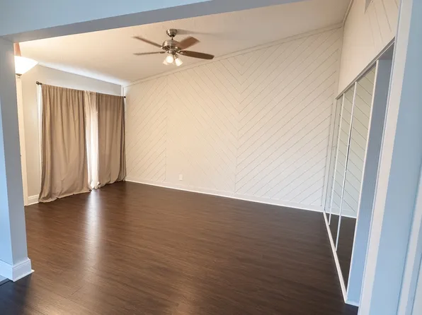 5260 Bosque Ln APT 20, West Palm Beach, FL 33415