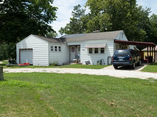 501 N Logan St, Deer Creek, IL 61733