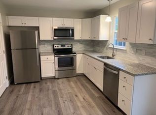 319 Groffdale Rd, Quarryville, PA 17566