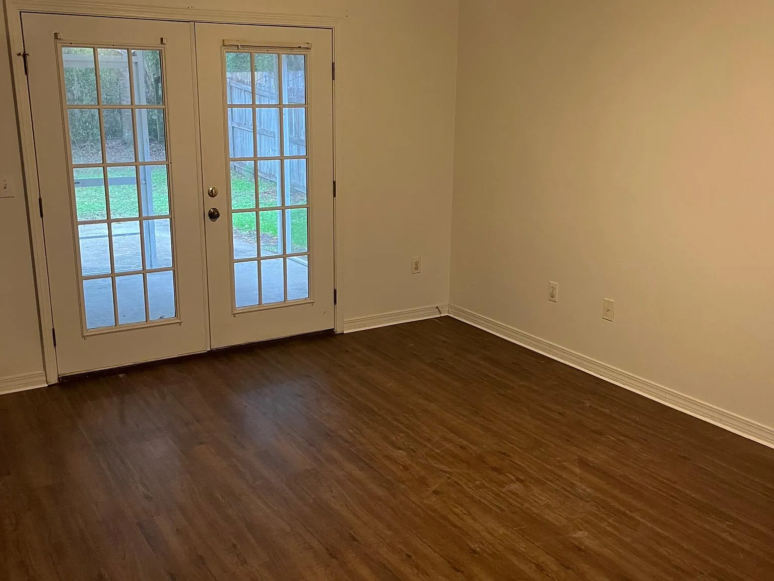 3 bed, 1346 sqft, $1,850 — Photo 3