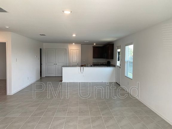 3rd image of 1361 Plum Cir