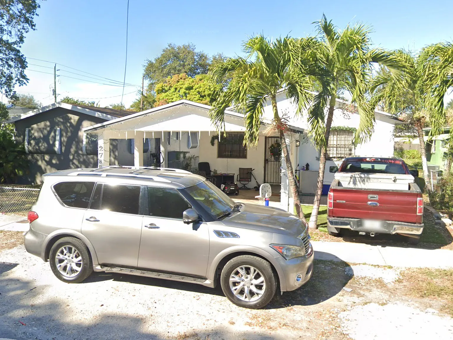 2 bed, 860 sqft, $2,100 — Photo 2