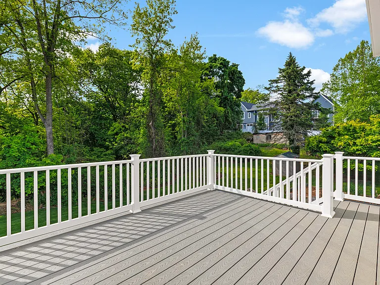 86A Maple Ave #A — Photo 25