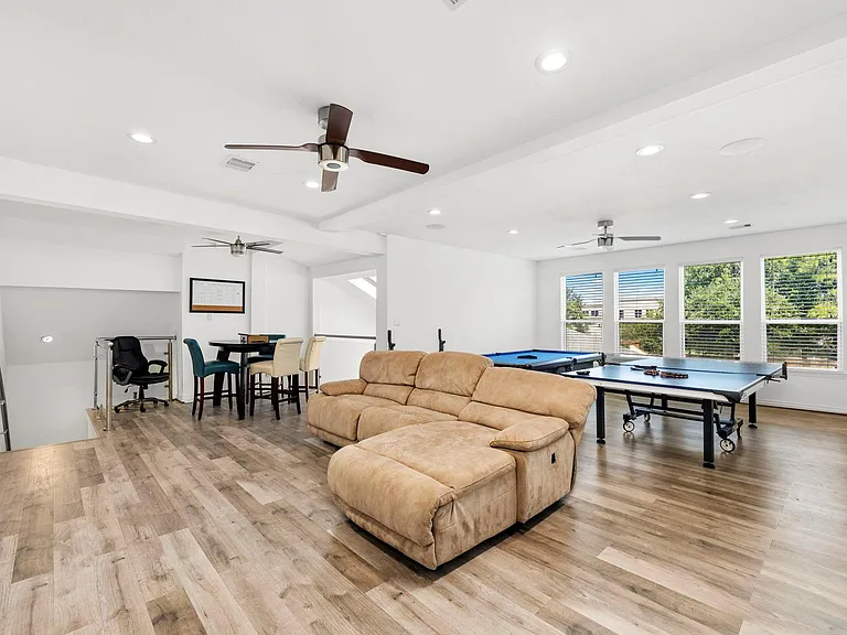 903 Lake Grayson Dr — Photo 36