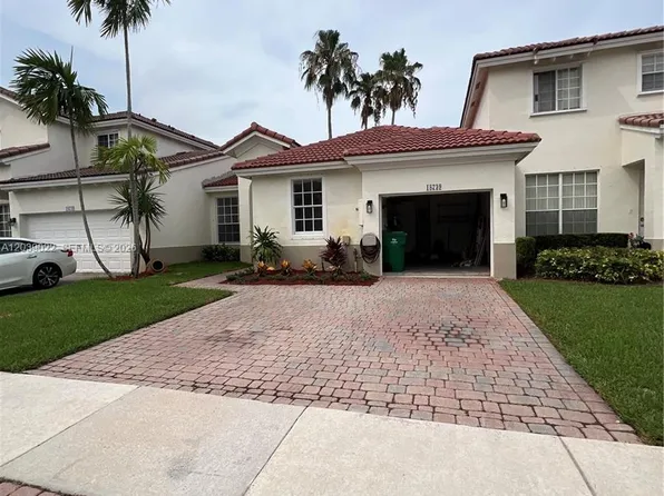 18739 SW 28th St, Hollywood, FL 33029