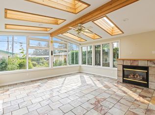 10629 79th St NW, Edmonton, AB T6A 3H5