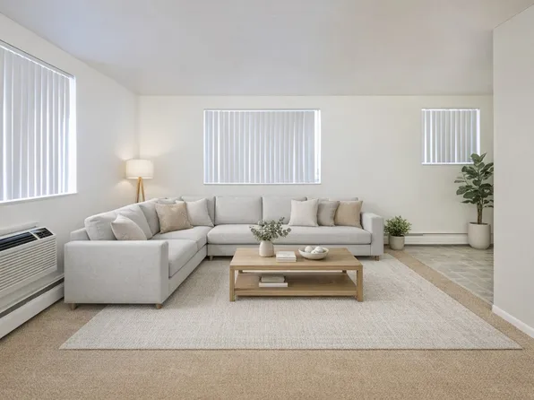 Bristol Square, 1506 Yuma St #10202, Colorado Springs, CO 80909