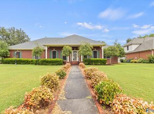 3216 Sweetbriar Rd SW, Decatur, AL 35603