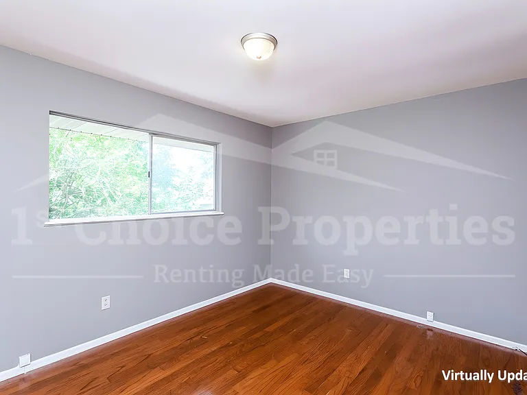 1112 S Gale Dr — Photo 9