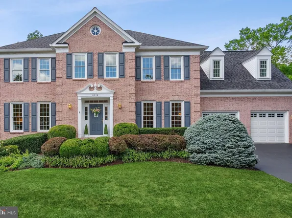 6510 Rock Crystal Dr, Clifton, VA 20124