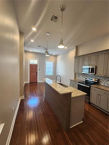 2127 Louisiana Ave — Photo 4