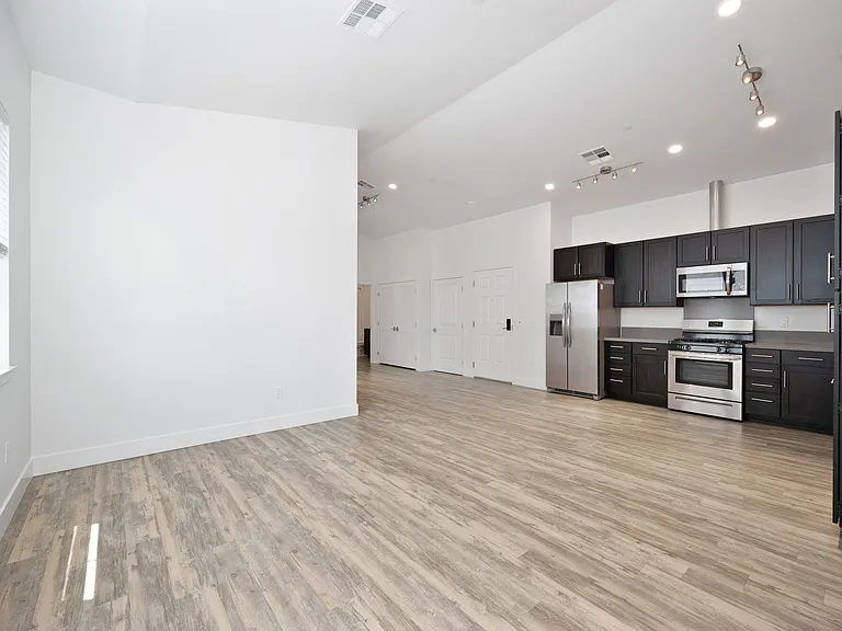 Vela Apartments — Photo 131