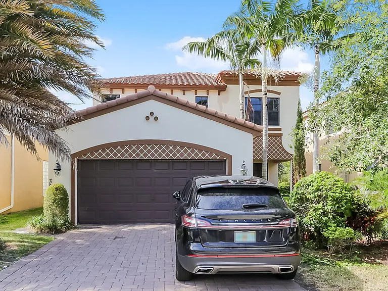 3868 Aspen Leaf Dr — Photo 1