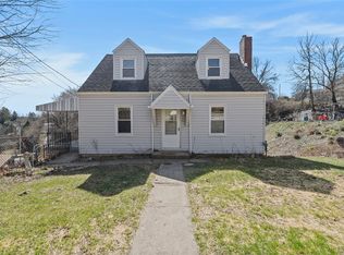 2123 Worton Blvd, West Mifflin, PA 15122