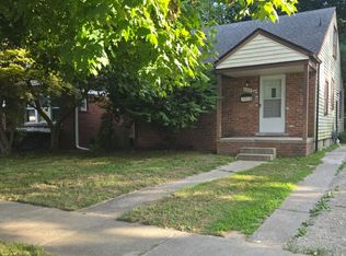 1123 Dover Rd, Pontiac, MI 48341