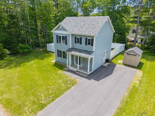 42 Admiral Harry Rich Drive, Brunswick, ME 04011