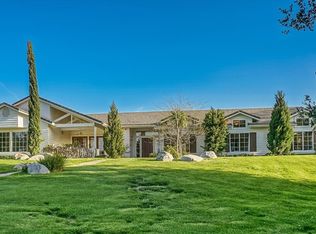 16402 Warmuth Rd, Santa Clarita, CA 91387