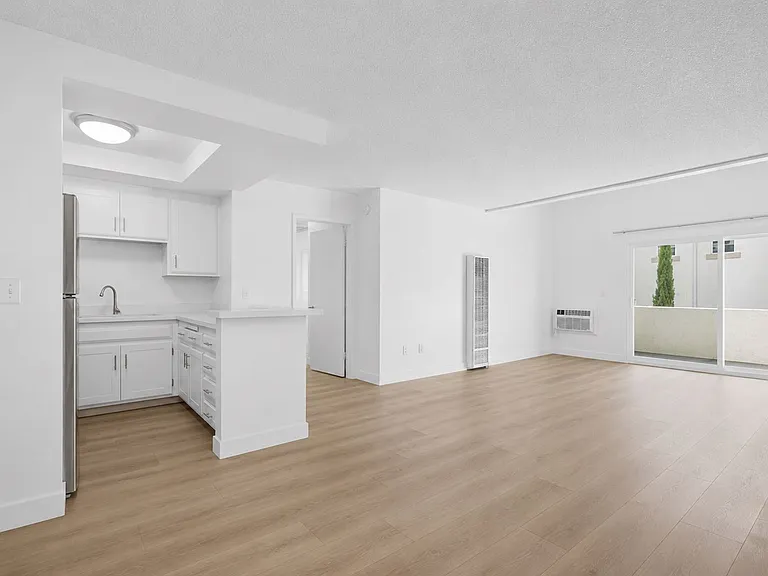 Viva Apartments — Photo 10