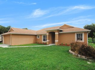 2415 Palisades Dr SE, Palm Bay, FL 32909
