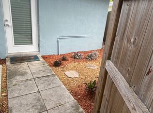 100 NE 12th St #2, Fort Lauderdale, FL 33304