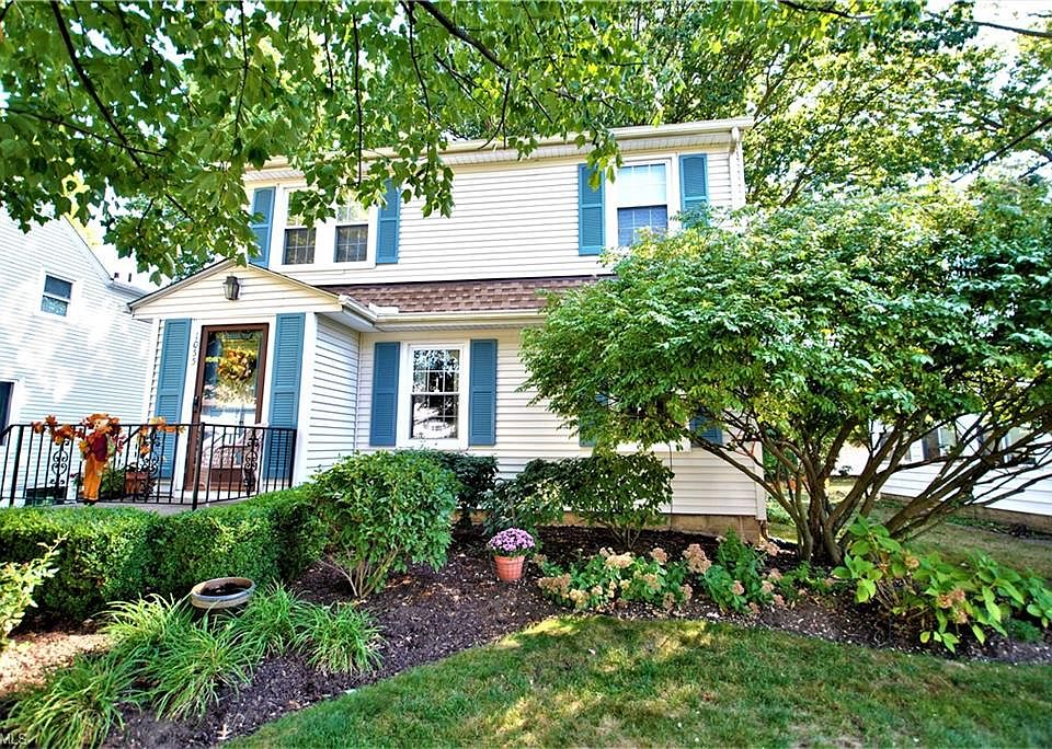 1st image of 1055 Archwood Ave
