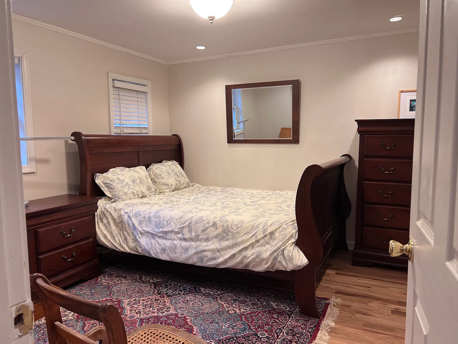 3 bed, 1200 sqft, $3,397 — Photo 4