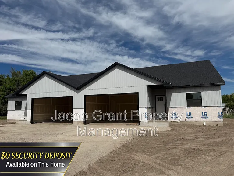 654 N 3511 E #2 — Photo 1