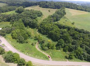 643 State Rd, Coshocton, OH 43812