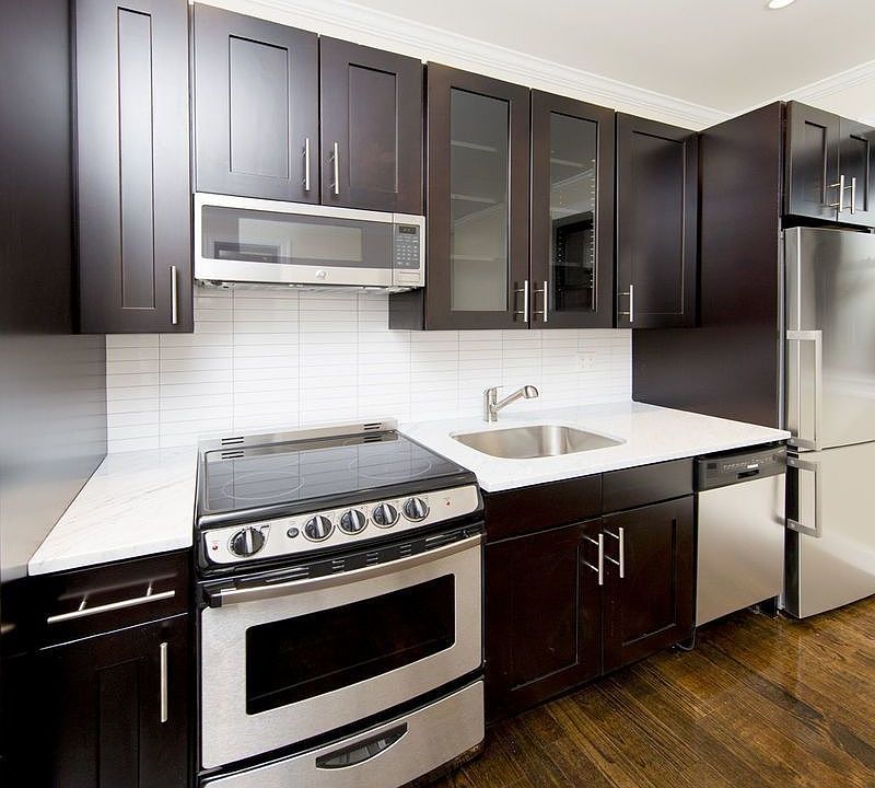 1st image of 1379 Lexington Ave #2C