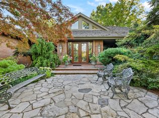 9 W Ln, Dearborn, MI 48124