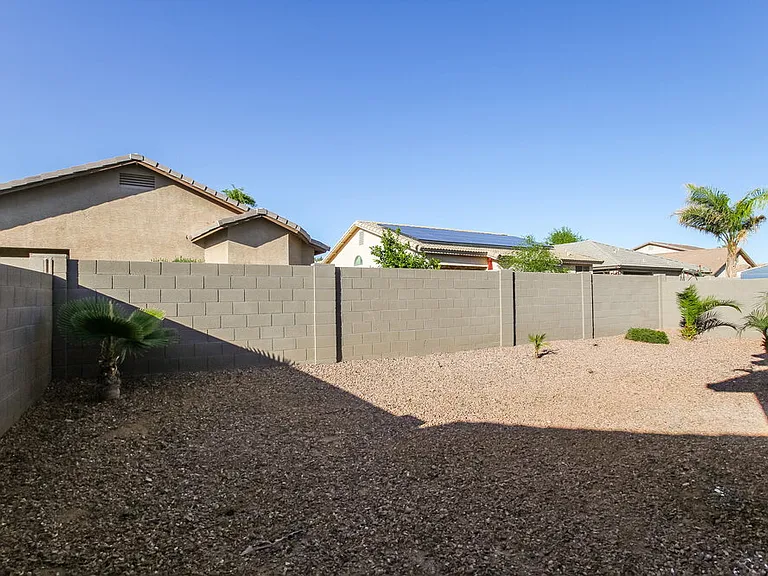 14576 W Gelding Dr — Photo 16