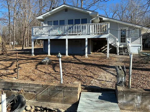 252 E Lakeshore Dr, Cherokee Village, AR 72529