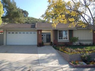 385 Mooncrest Ct, Thousand Oaks, CA 91320