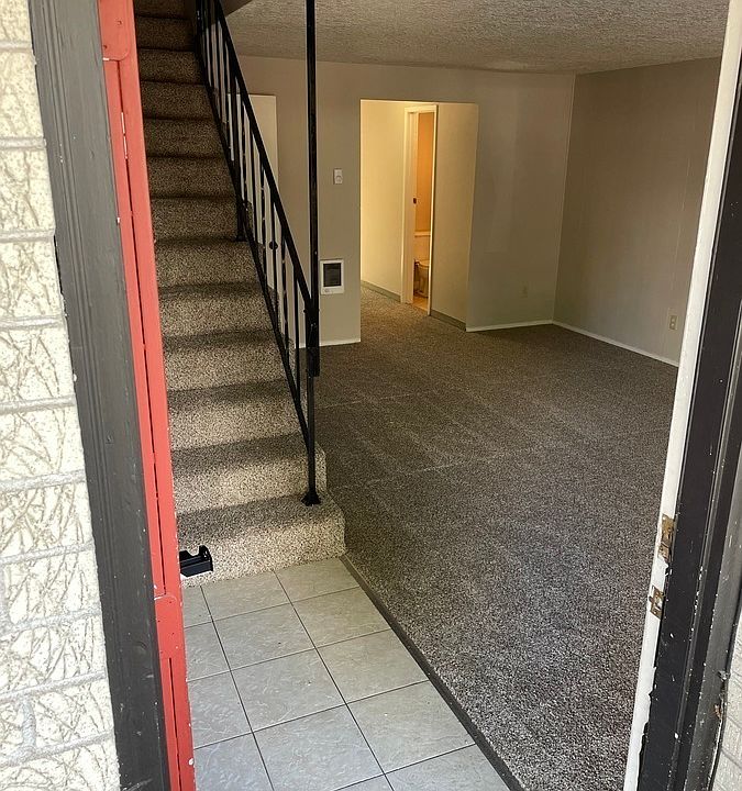 1st image of 3005 St Johns Blvd APT 6