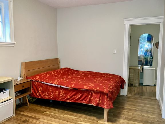 5th image of 1697-1699 Cambridge St Floor 2