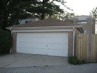 2nd image of 8027 N Oriole Ave